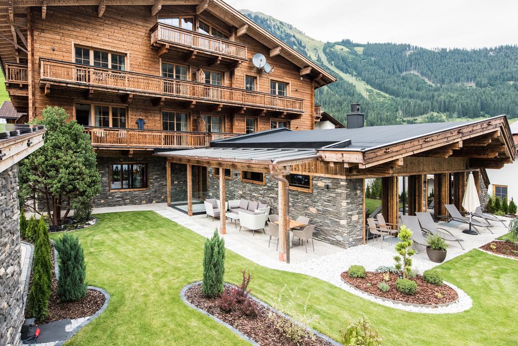 Pepi'S Suites - Lechtal Apartments Holzgau Dış mekan fotoğraf