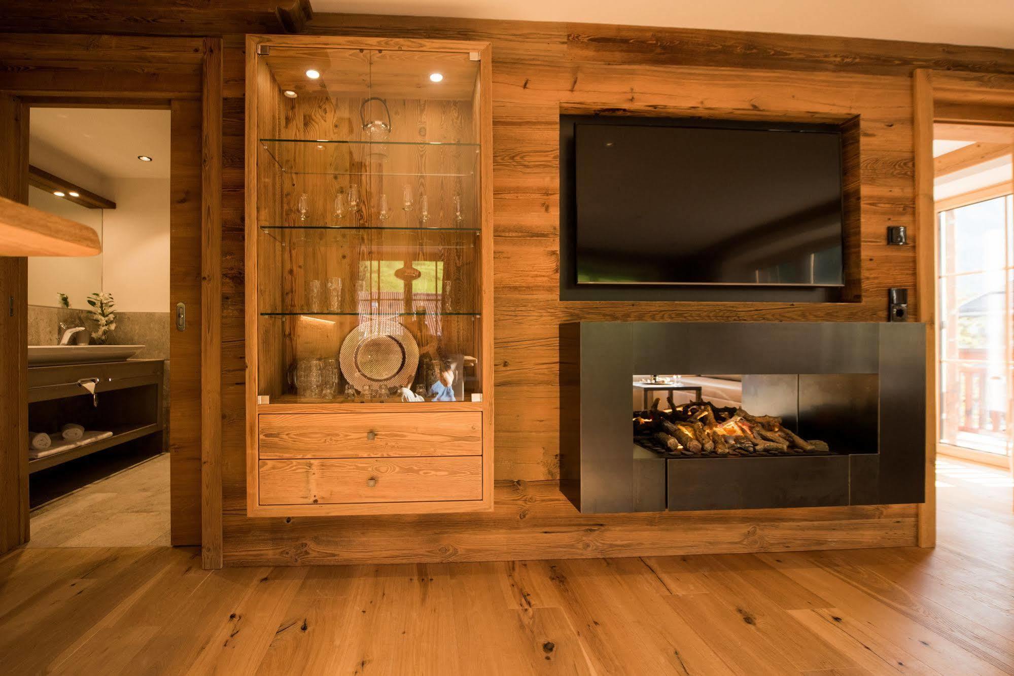 Pepi'S Suites - Lechtal Apartments Holzgau Dış mekan fotoğraf