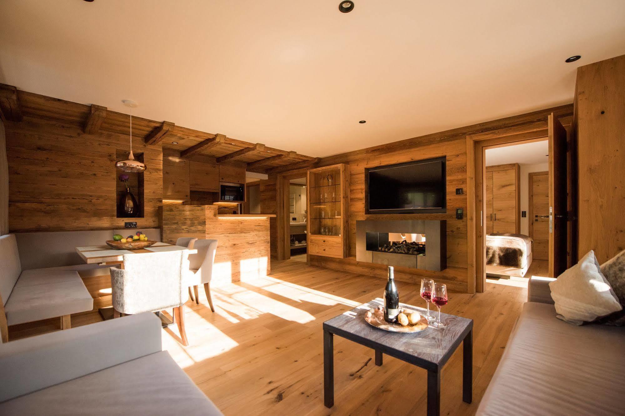 Pepi'S Suites - Lechtal Apartments Holzgau Dış mekan fotoğraf
