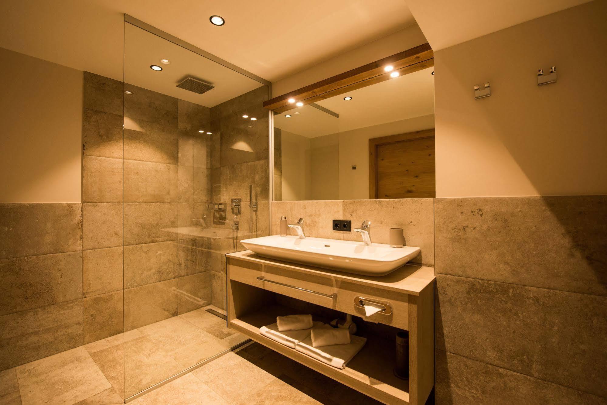 Pepi'S Suites - Lechtal Apartments Holzgau Dış mekan fotoğraf